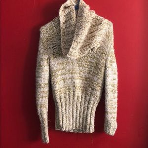 Candela NYC Women’s Turtleneck Sweater Size Small